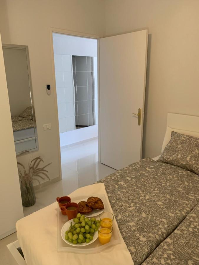 Playa La Arena Apartment By The Beach Puerto de Santiago  Bagian luar foto