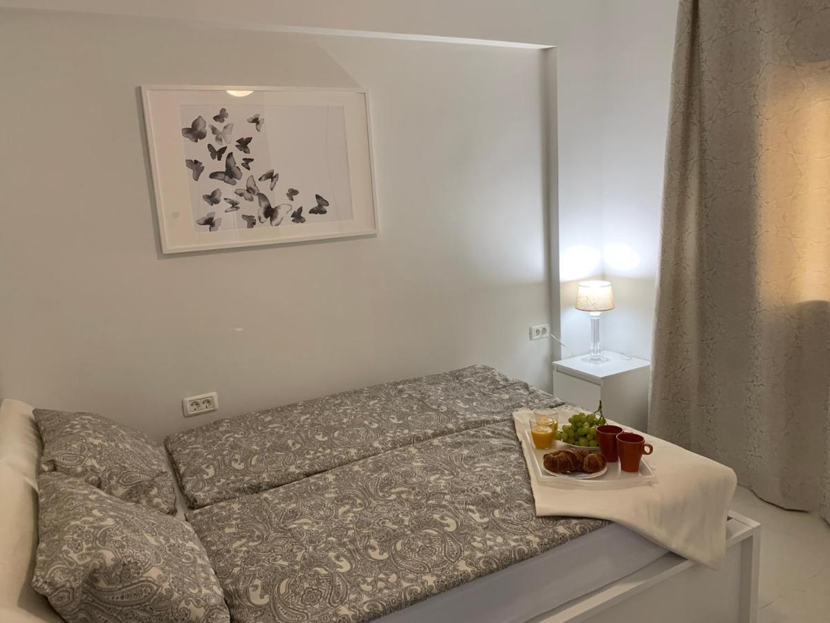 Playa La Arena Apartment By The Beach Puerto de Santiago  Bagian luar foto